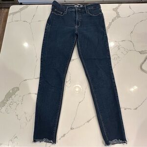 Old Navy Rockstar Super Skinny High Rise Raw Hem Blue Denim Jeans Slim Pockets 8